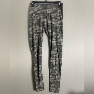 Sonoma Camo Print Leggings
